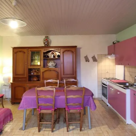 Chez Frutos Semesterbostad